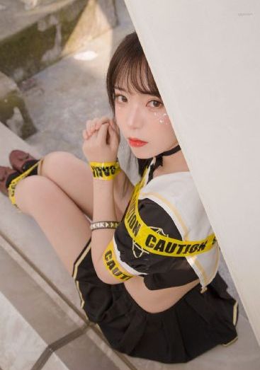 勾魂蛇魔女_免费手机在线看片