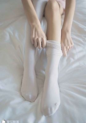 少妇人妻挤奶水中文视频毛片_剧情片在线观看
