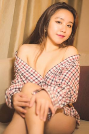 短腿的反击演员表_最近手机在线观看