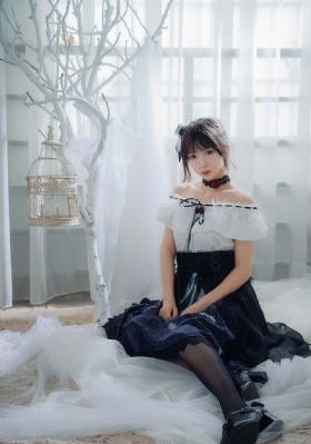 红杏一区二区三区_免费完整版高清